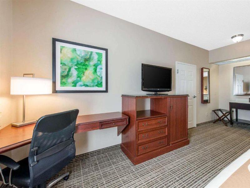 Quality Inn Palm Bay - Melbourne I-95 Buitenkant foto