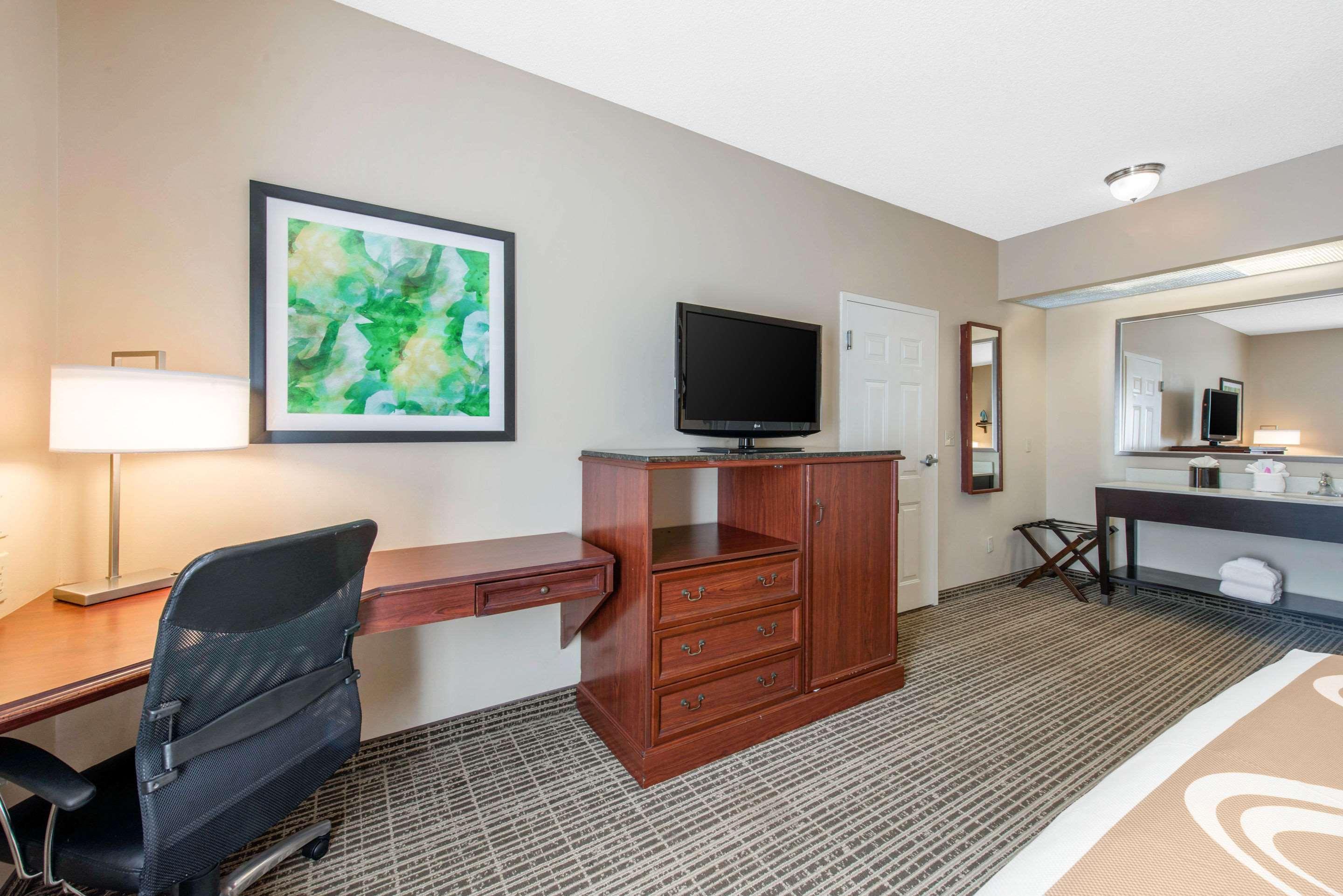 Quality Inn Palm Bay - Melbourne I-95 Buitenkant foto