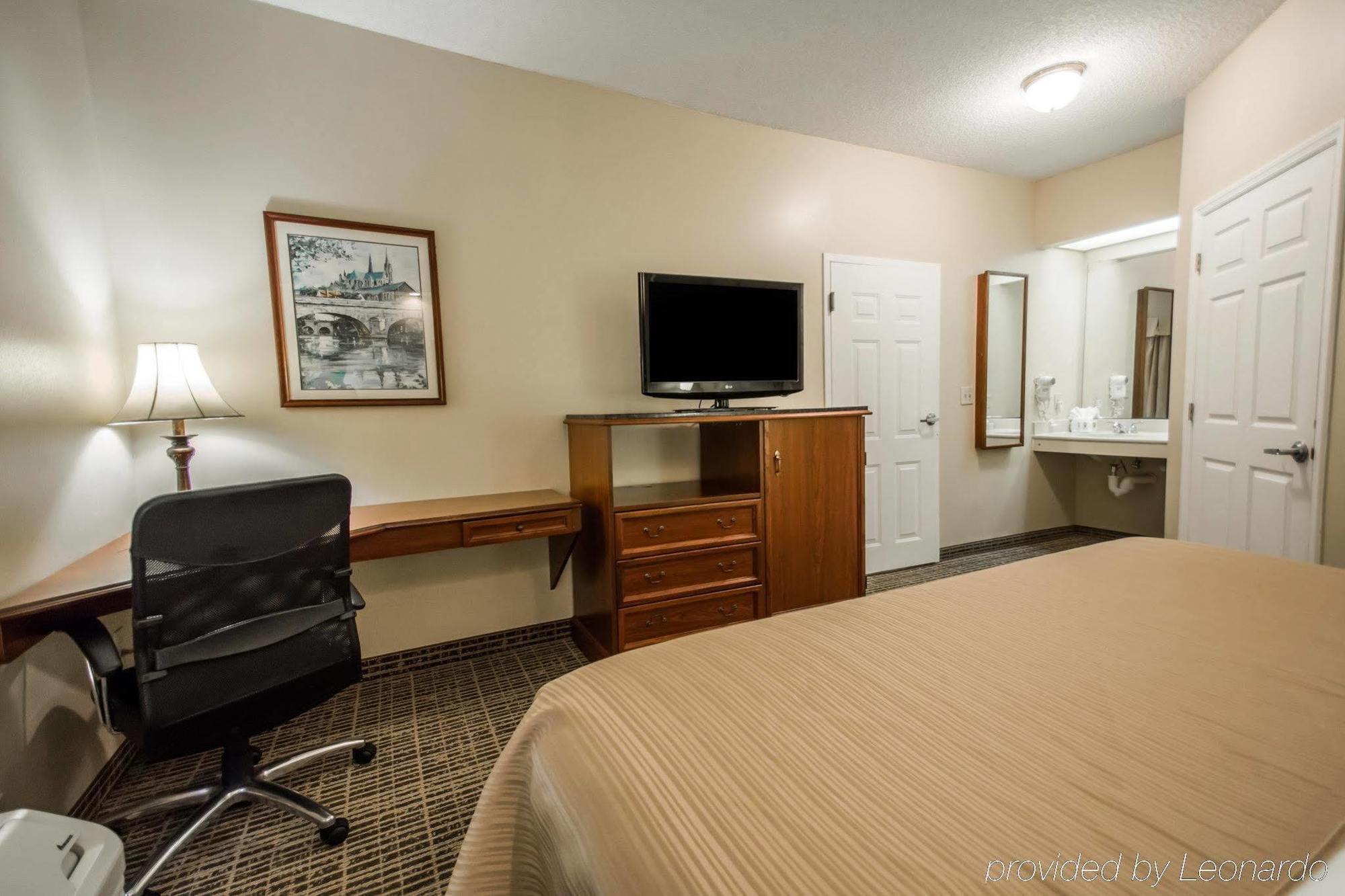 Quality Inn Palm Bay - Melbourne I-95 Buitenkant foto